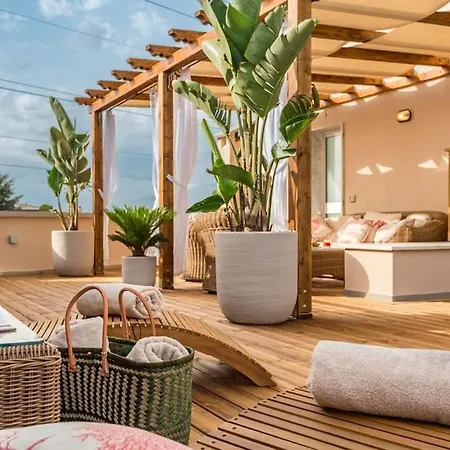 Rooftop Sealavie, Private Jacuzzi, *